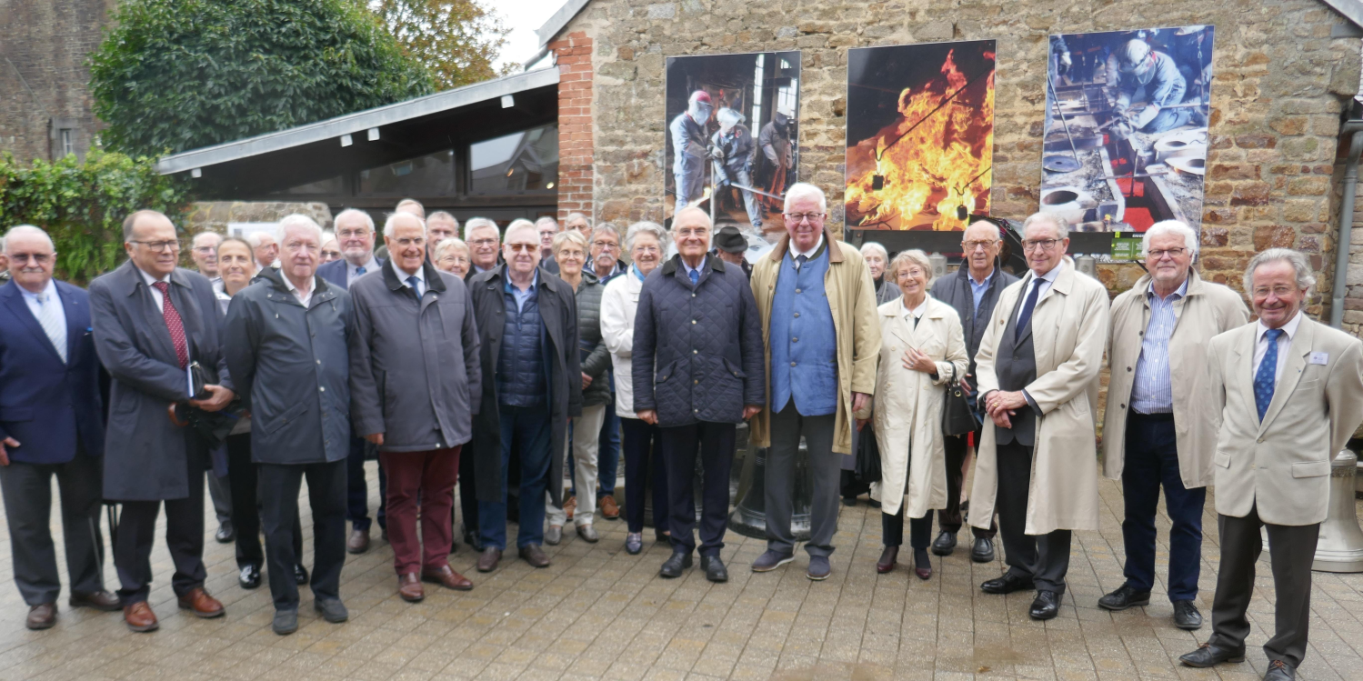 Le groupe des participants à la fonderie Cornille Havard